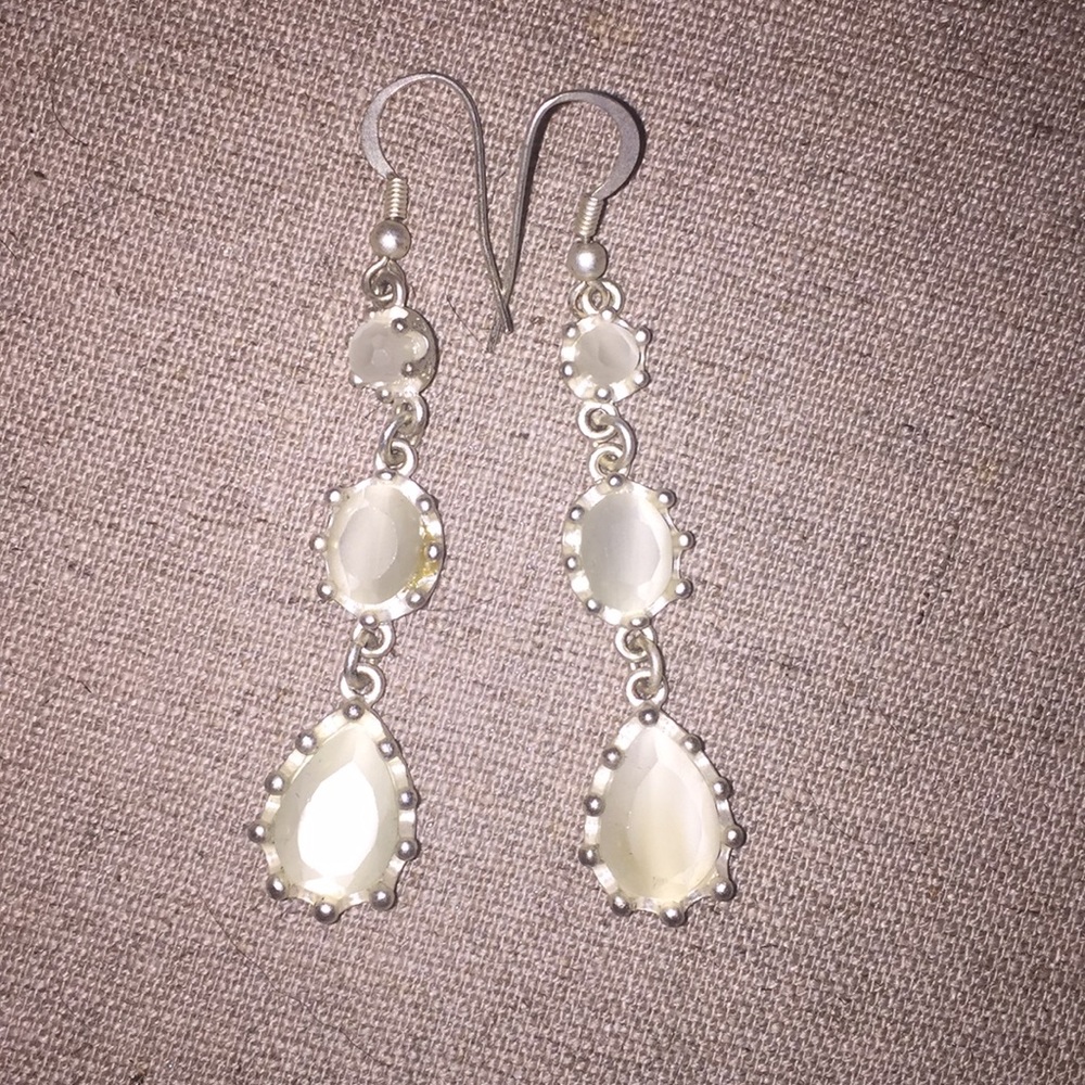 Drop earrings